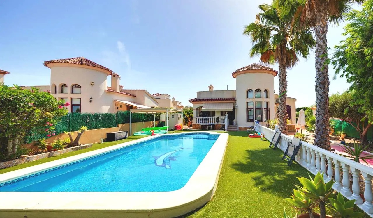 Vila 150 m² u La Marini, Španjolska