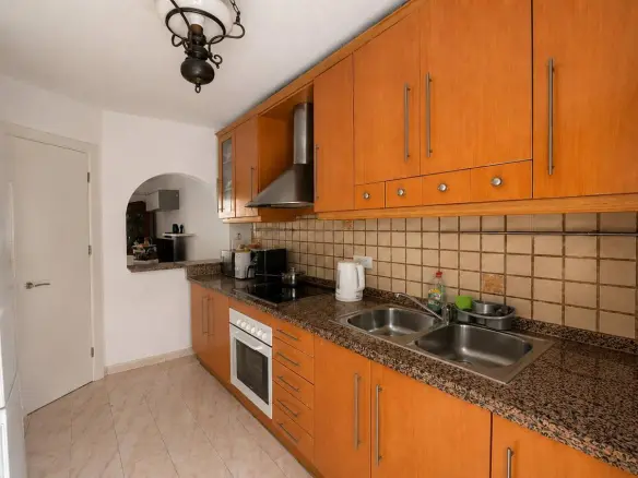Town House Of 80 M² In Torrevieja, Spain