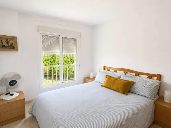 Apartment Of 65 M² In Torrevieja, Spain
