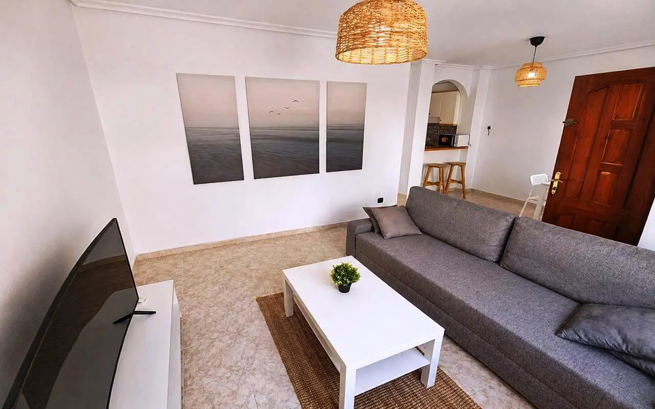 Apartman od 65 m² u Playa Flamenca, Španjolska