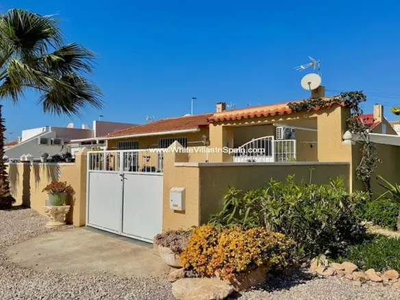 Bungalow Of 55 M² In Torrevieja, Spain
