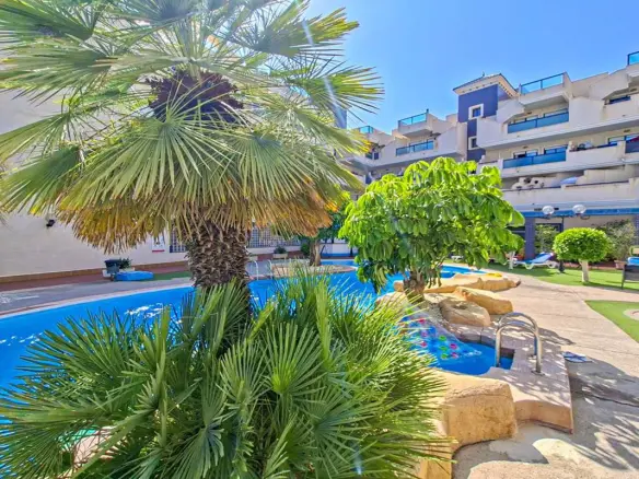 Apartment Of 80 M² In Cabo Roig, Spain