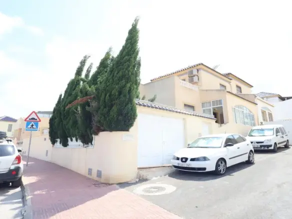 Town House Of 84 M² In Torrevieja, Spain