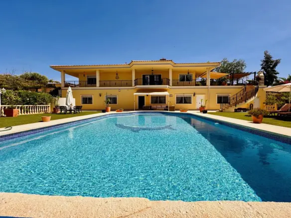 Villa Of 364 M² In Aspe, Spain