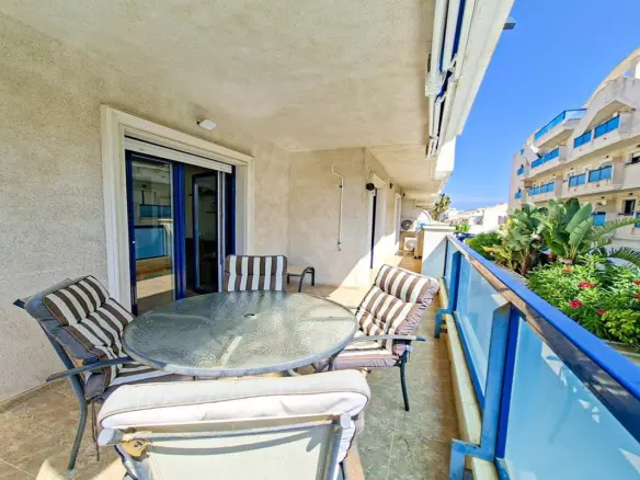 Apartment Of 80 M² In Cabo Roig, Spain