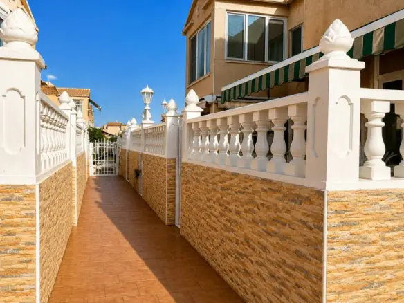 Apartment Of 58 M² In Torrevieja, Spain