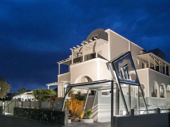 Hotel In Santorini, Greece (461 M²)