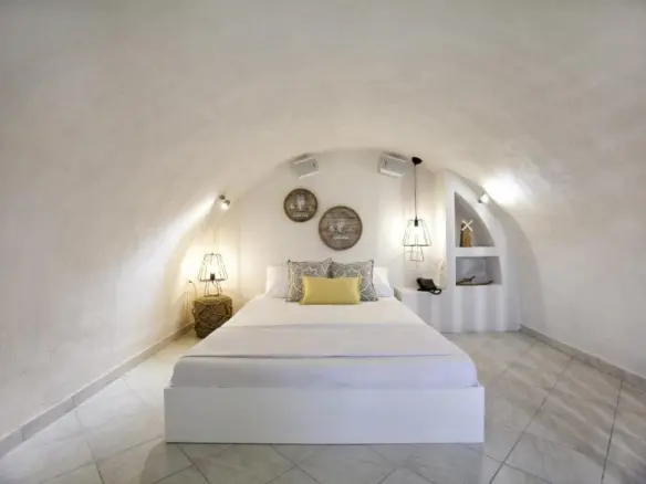 Hotel In Santorini, Greece (461 M²)