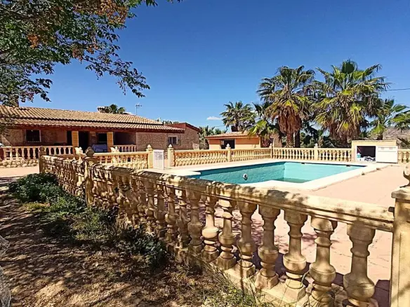 Country House Of 235 M² In Aspe, Spain