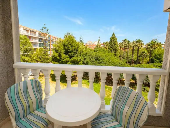 Apartment Of 65 M² In Torrevieja, Spain