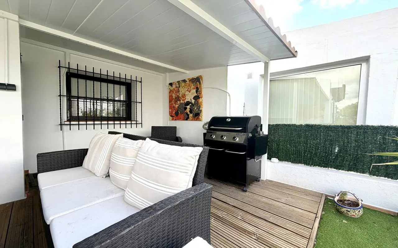 Gradska kuća od 84 m² u Villamartinu, Španjolska