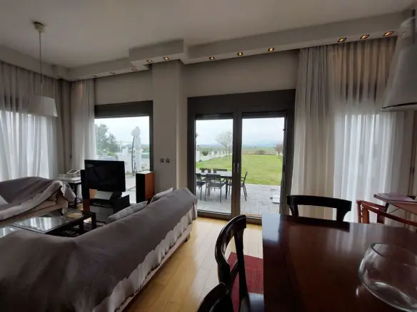 4-bedroom Detached House In Thermi, Greece (201 M²)