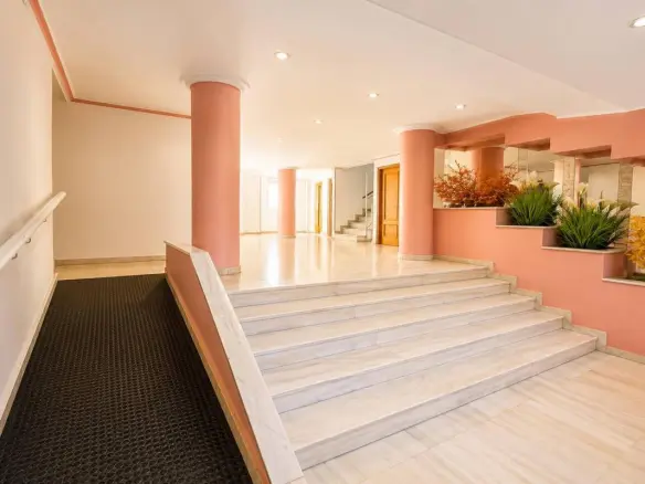 Apartment Of 65 M² In Torrevieja, Spain