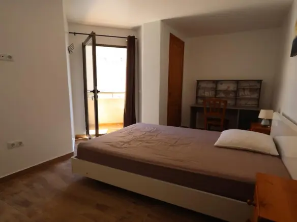 Apartment Of 122 M² In Torrevieja, Spain