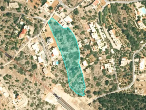 Land Of 6095 M² In Crete