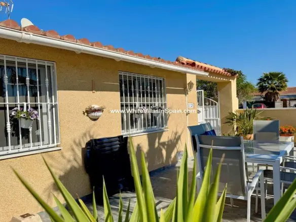 Bungalow Of 55 M² In Torrevieja, Spain