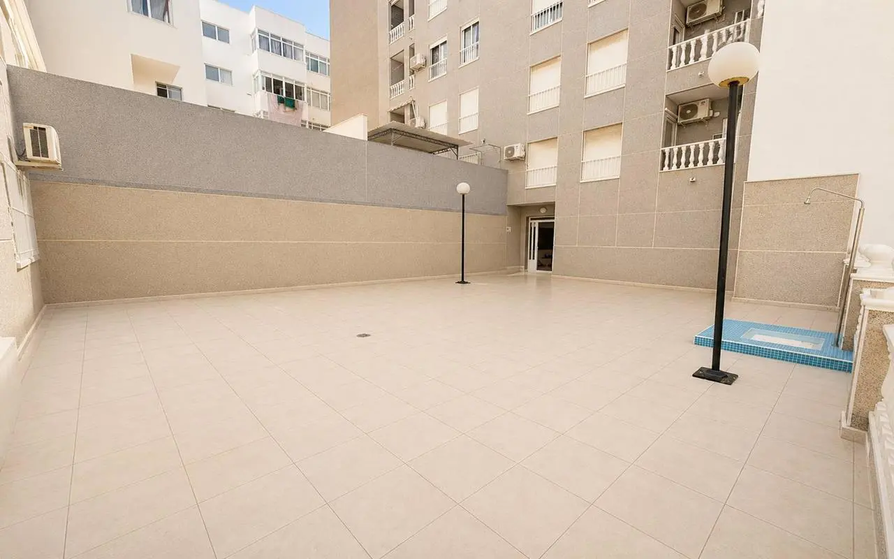 Apartman od 65 m² u Torrevieji, Španjolska