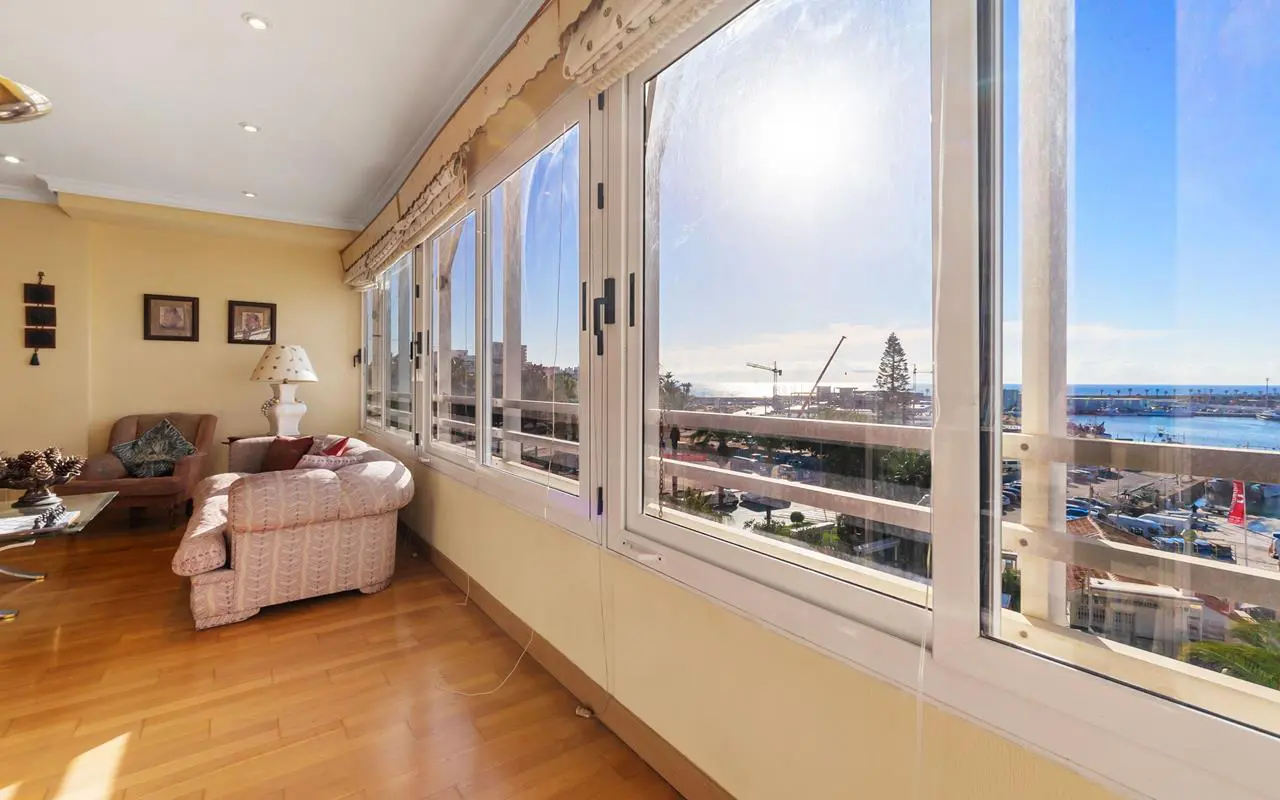 Apartment Of 128 M² In Torrevieja