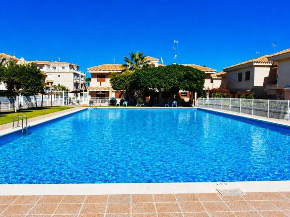Apartment Of 65 M² In Playa Flamenca, Spain