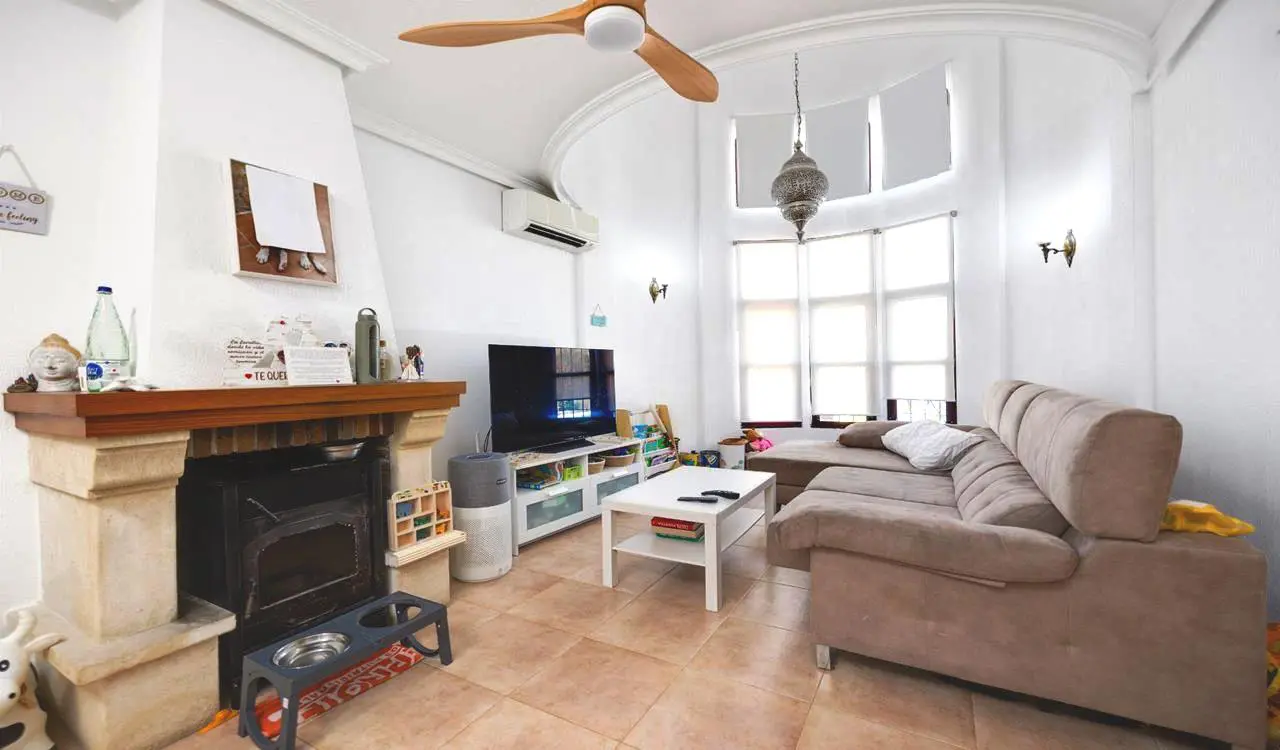 Vila 150 m² u La Marini, Španjolska