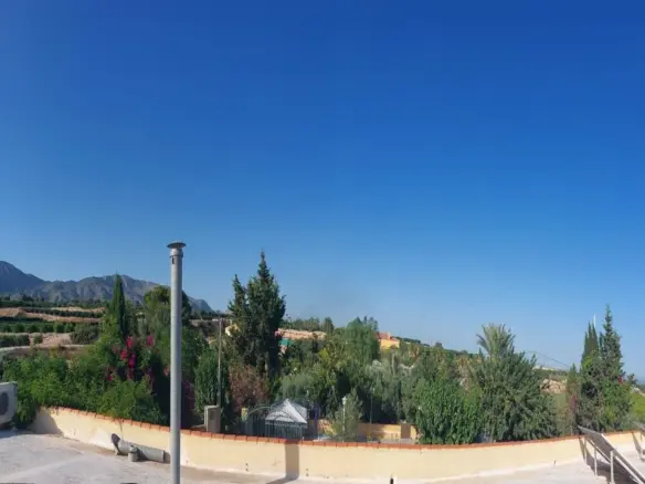 Country House Of 210 M² In Albatera, Spain