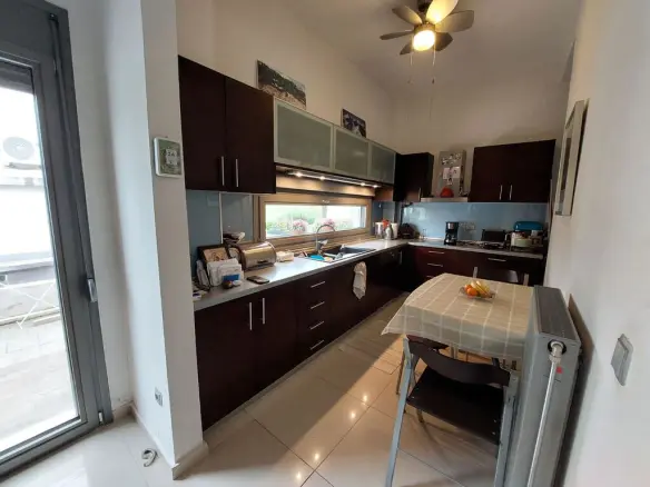 4-bedroom Detached House In Thermi, Greece (201 M²)