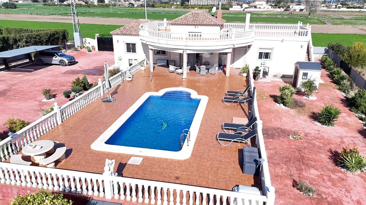 Country House Of 184 M² In Catral, Spain