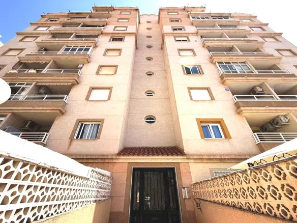 Apartment Of 54 M² In Torrevieja, Spain