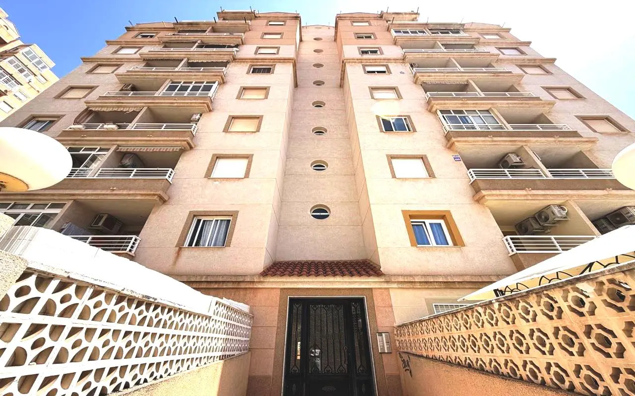 Apartman od 54 m² u Torrevieji, Španjolska