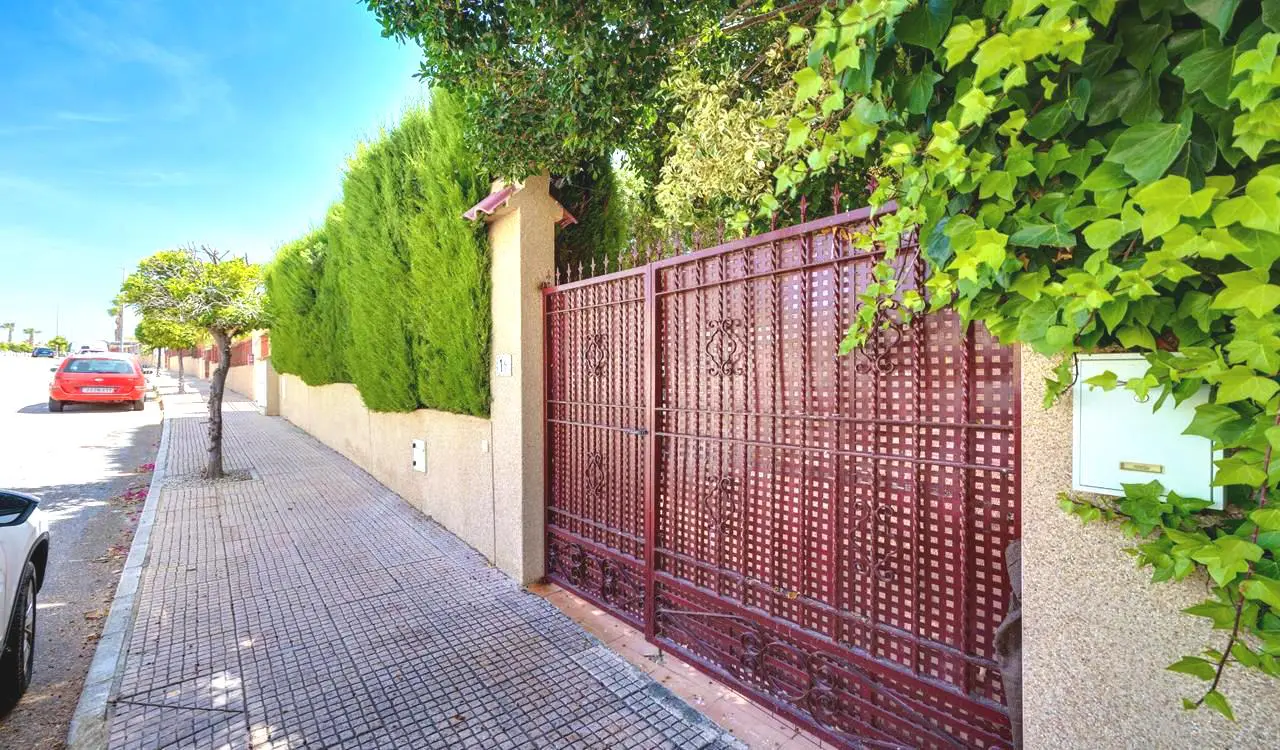 Vila 150 m² u La Marini, Španjolska