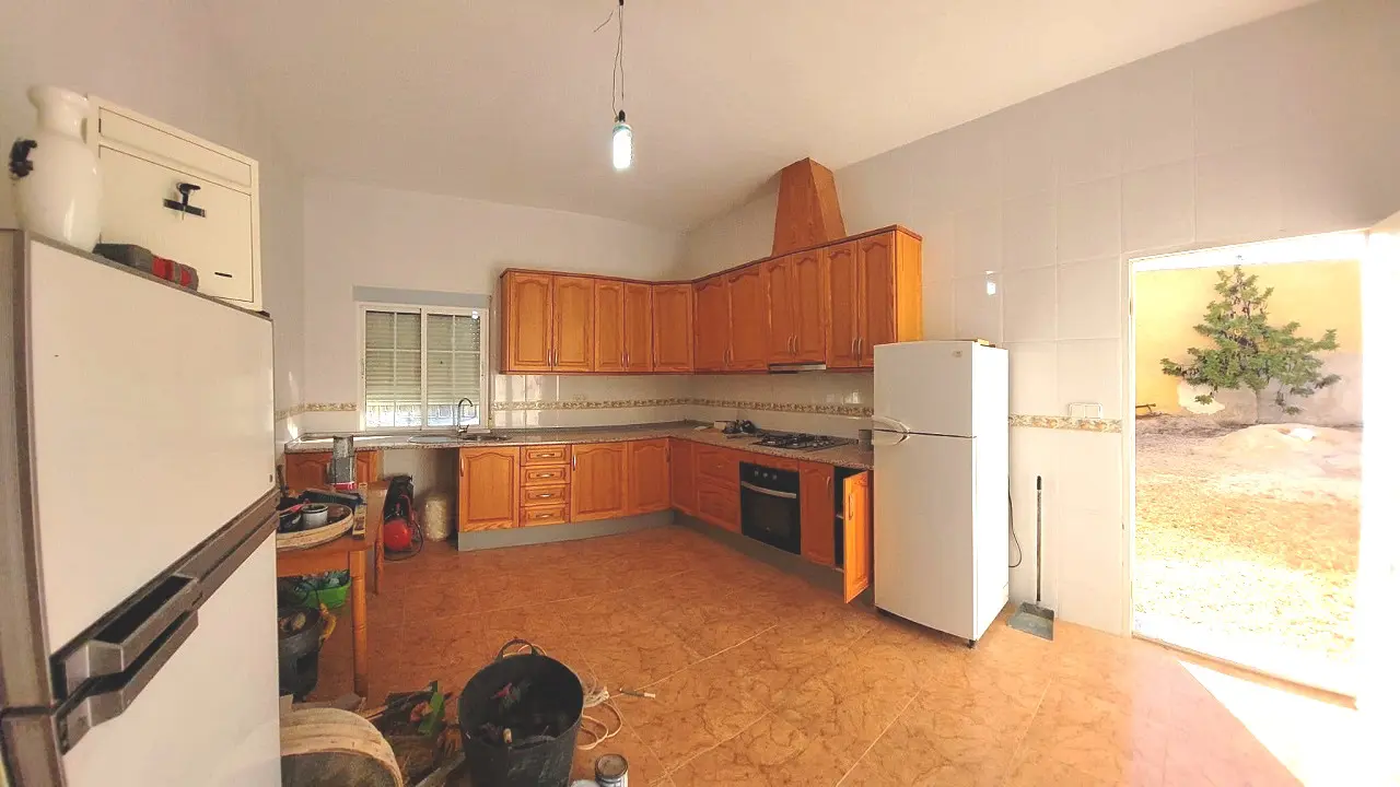 Country House Of 255 M² In Crevillent, Spain