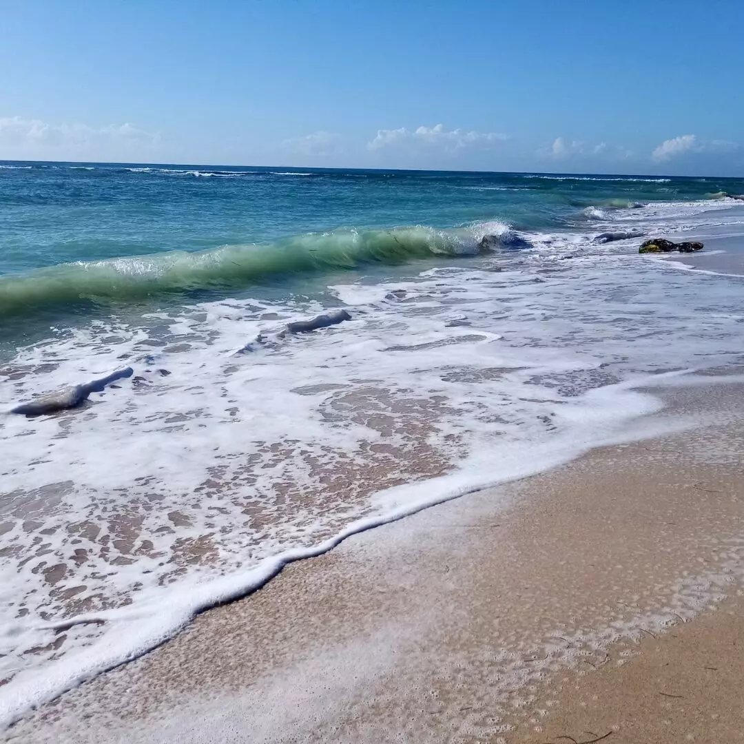 Apartment Of 65 M² With Beachfront In Juan Dolio, Dominican Republic