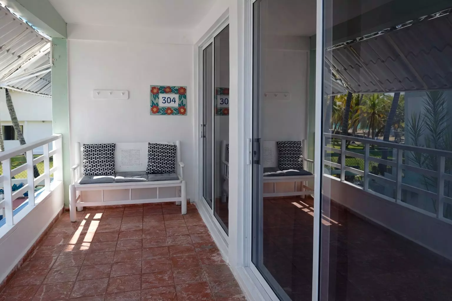 Apartment Of 65 M² With Beachfront In Juan Dolio, Dominican Republic