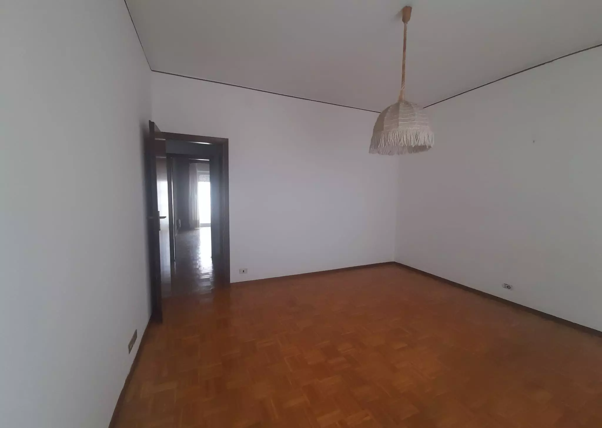 Apartment Of 88 M² With 3 Rooms In Tunisi 013