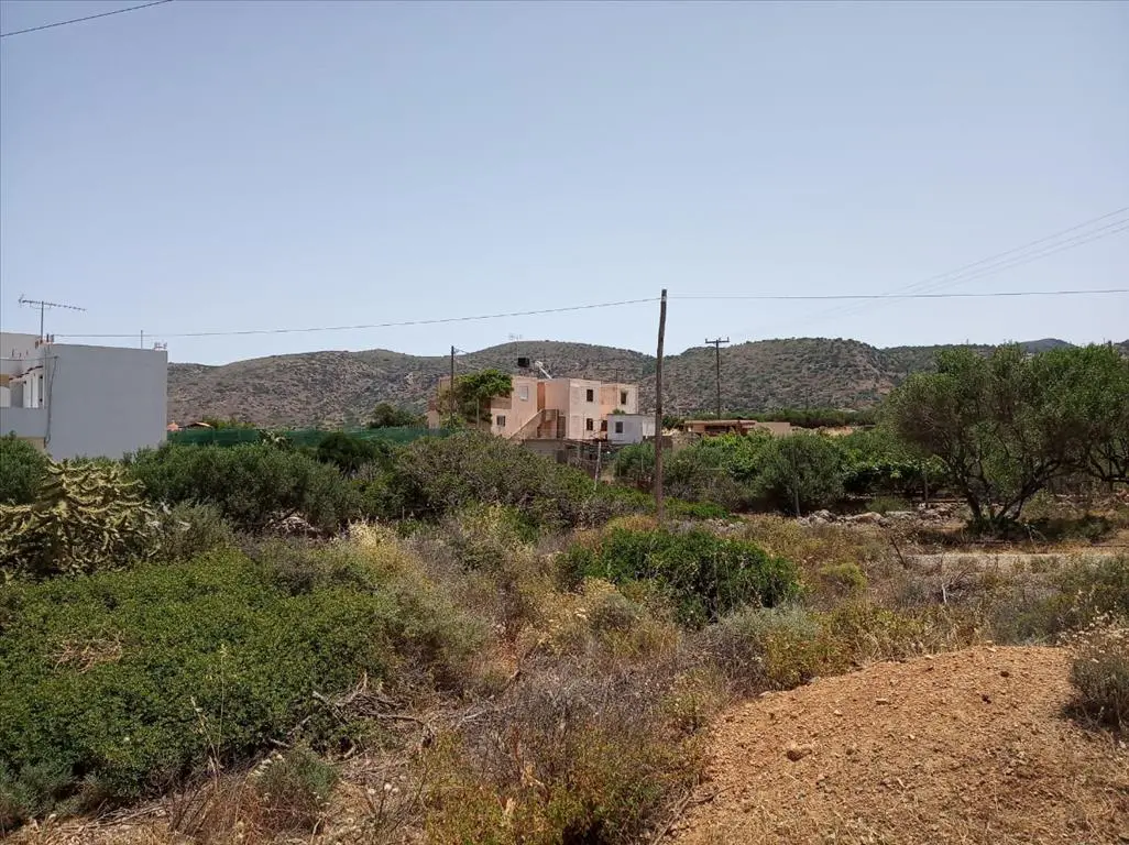 Land Of 2700 M² In Crete