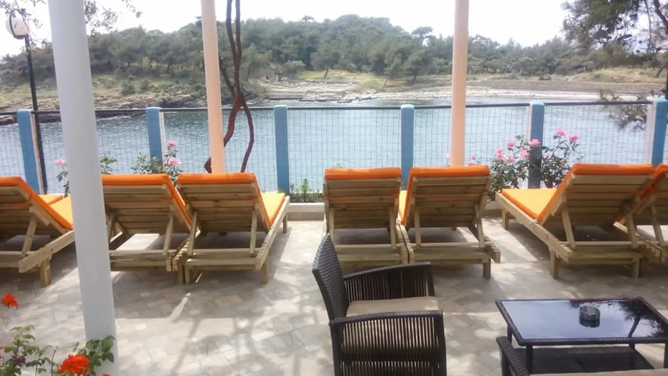 Hotel Of 300 M² On The Island Of Thassos