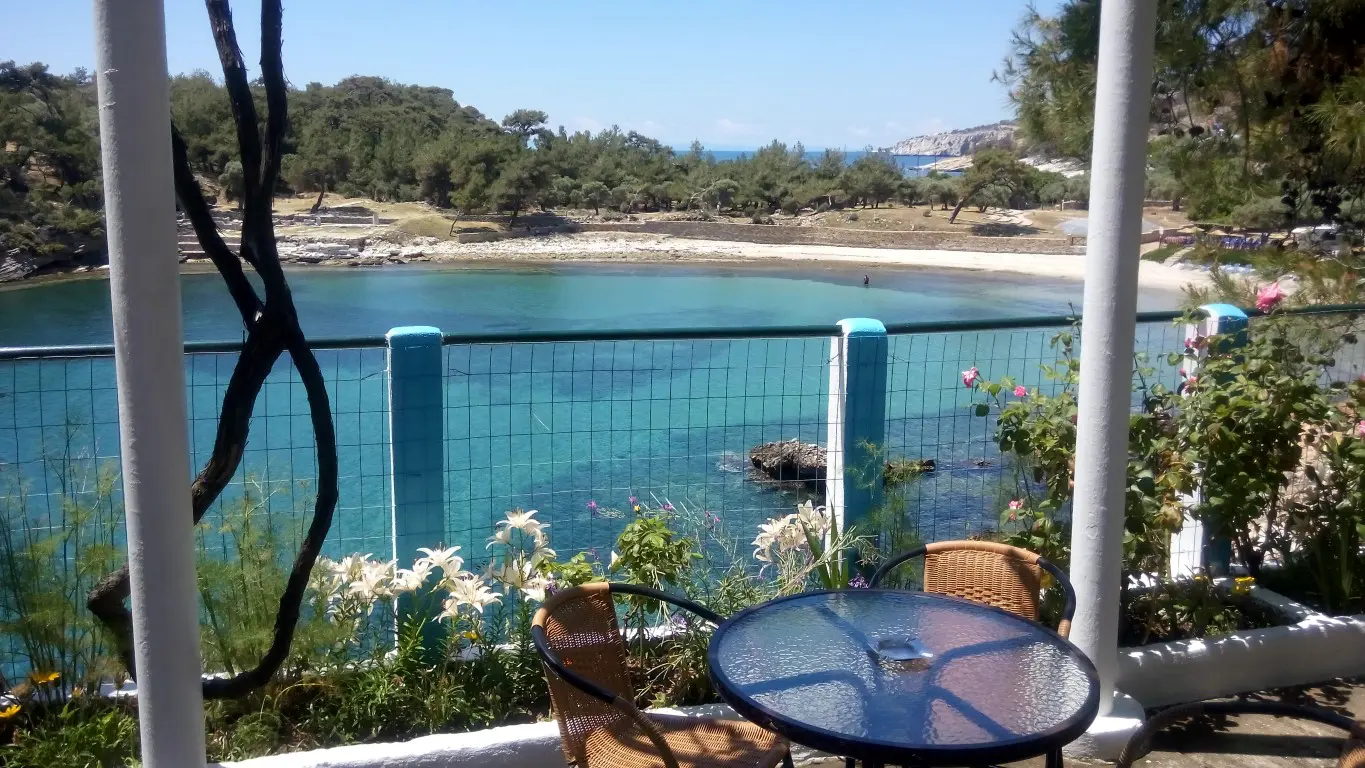 Hotel Of 300 M² On The Island Of Thassos
