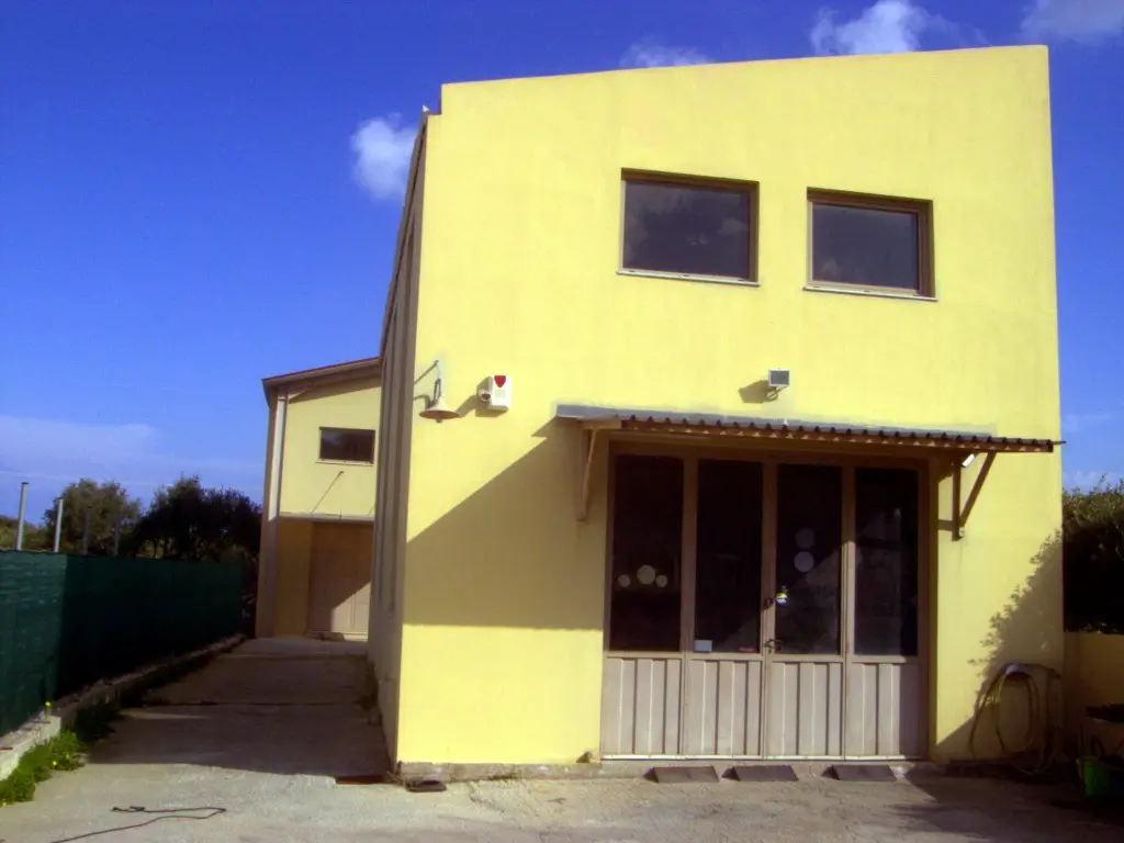 Business Of 500 M² In Crete