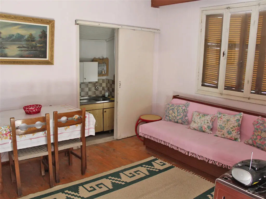 Detached House Of 50 M² In Olympic Coast