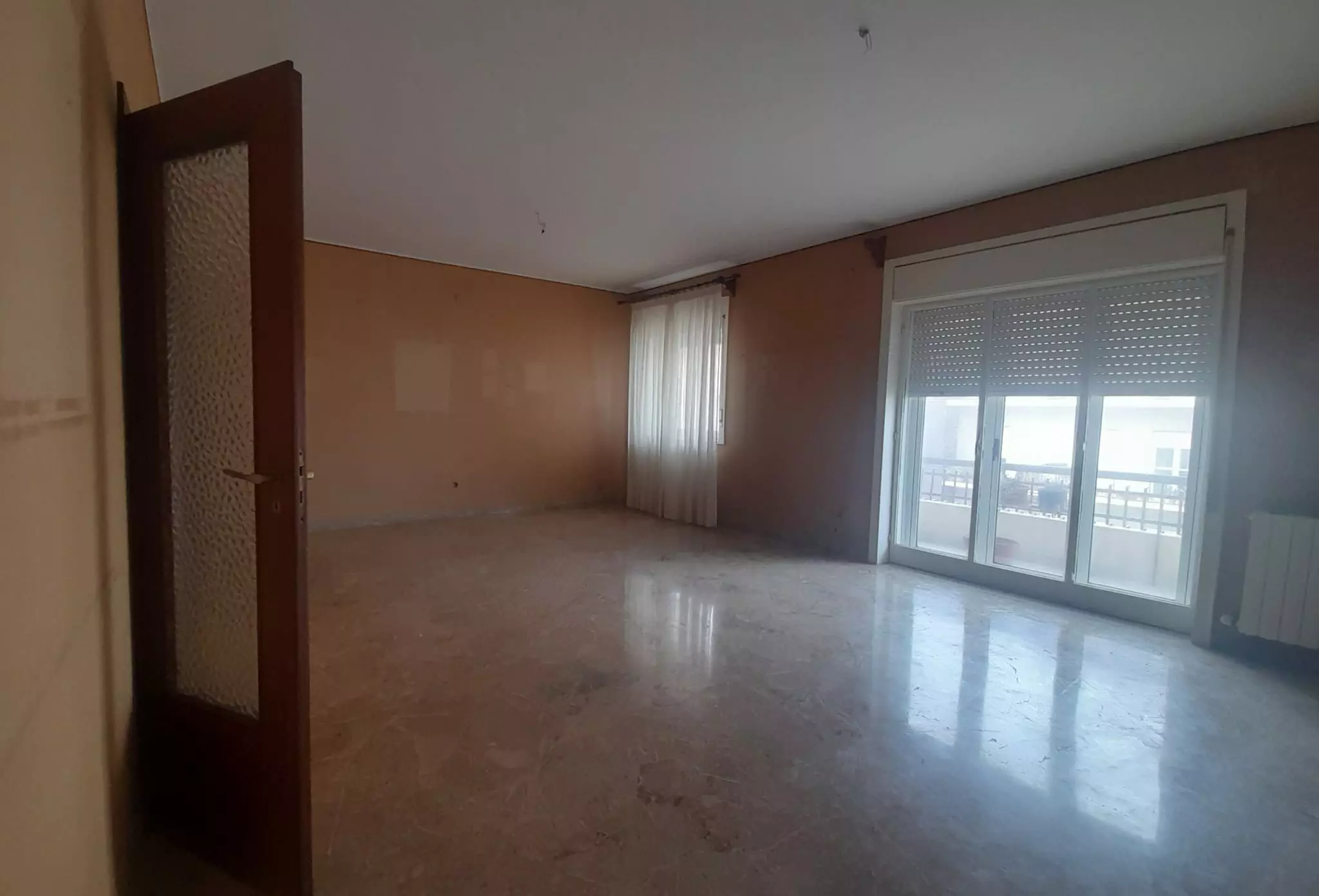 Apartment Of 88 M² With 3 Rooms In Tunisi 013
