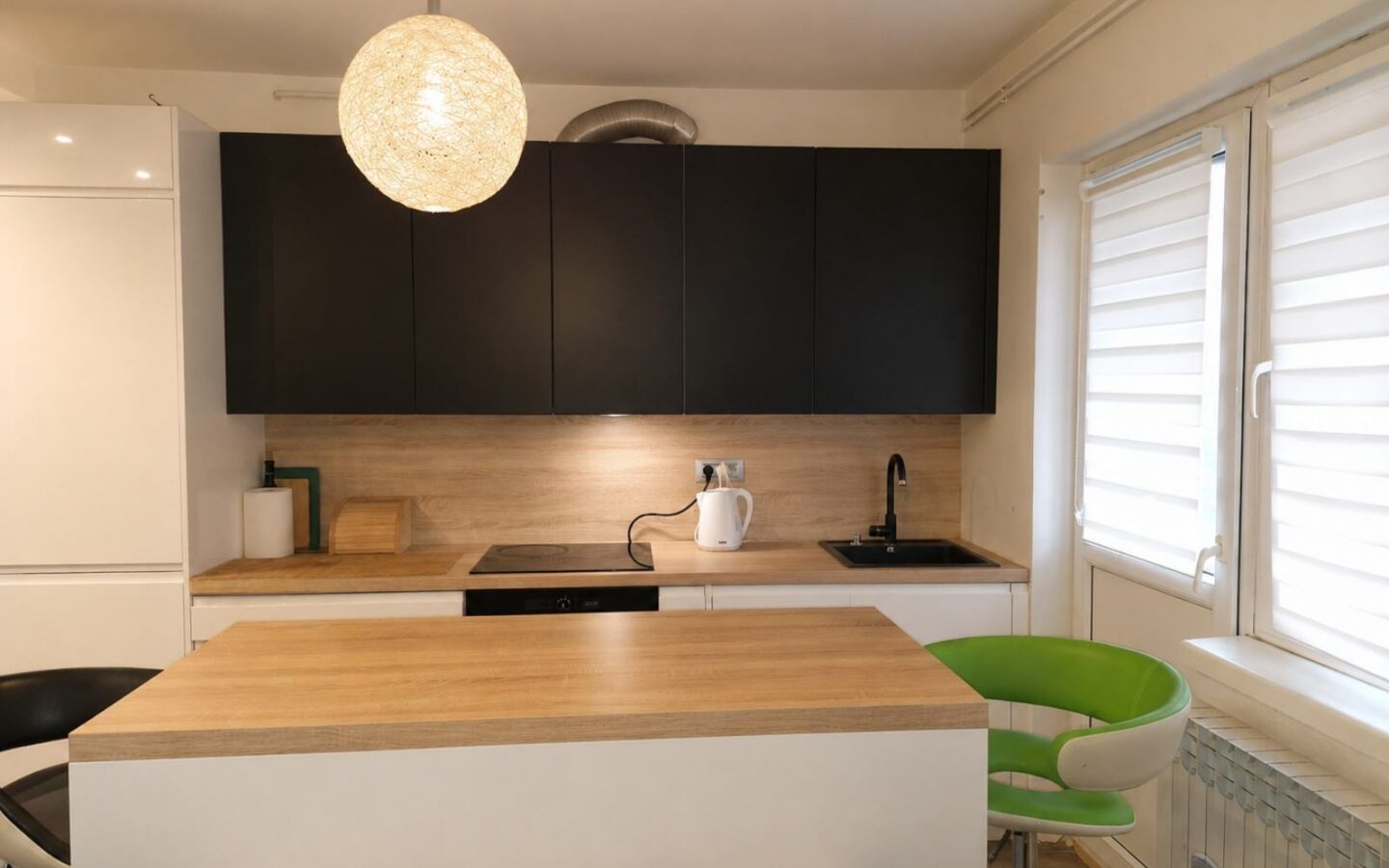 Apartment Of 57 M² With Modern And Fully Furnished Features In Bronx, Varaždin