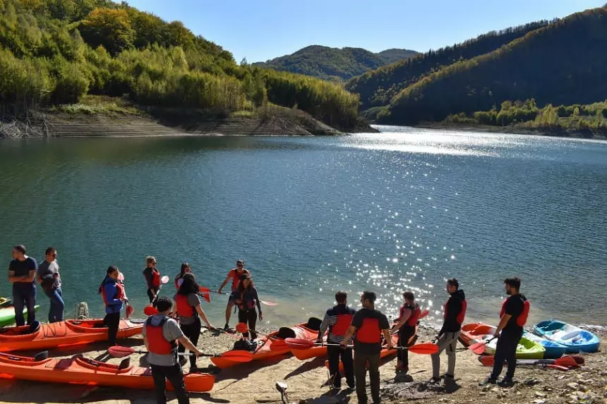 5 Hectares Off-grid Property With 3 Natural Springs In Lake Siriu, Romania