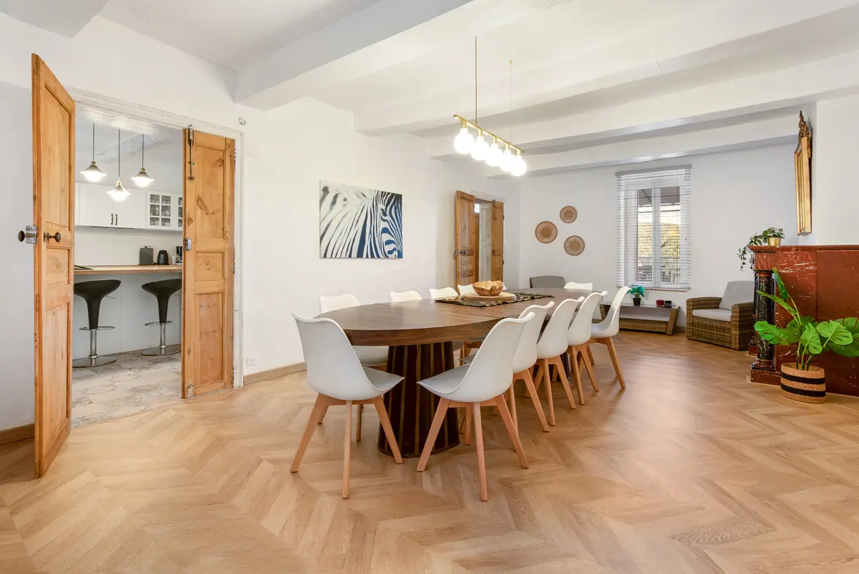 House Of 250 M² In Faugeres, France