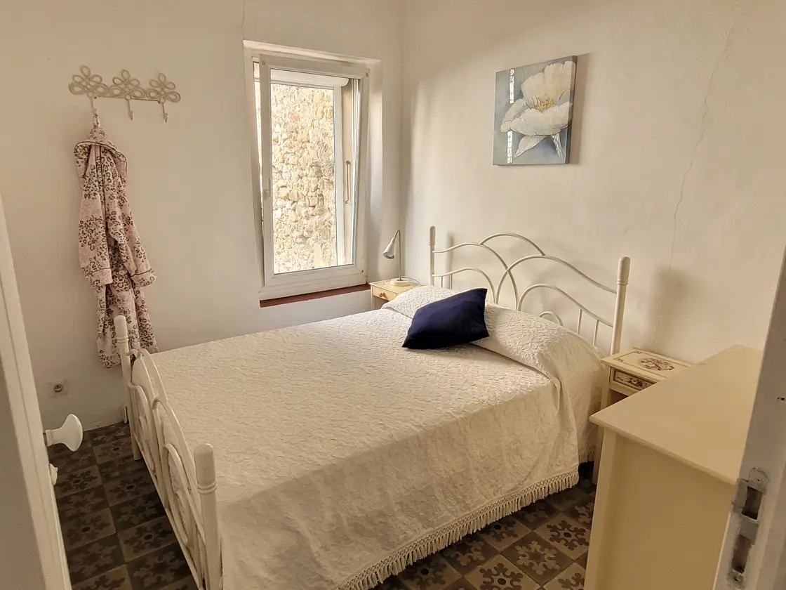 Apartment Of 60 M² In Saint Genies De Fontedit