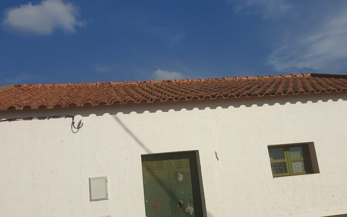 Farm Of 5.8 Ha With 100% Legal Well And Full Fencing In South Portugal