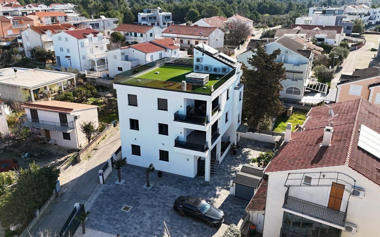 Villa Of 300 M² With Rooftop Jacuzzi In Srima, Vodice