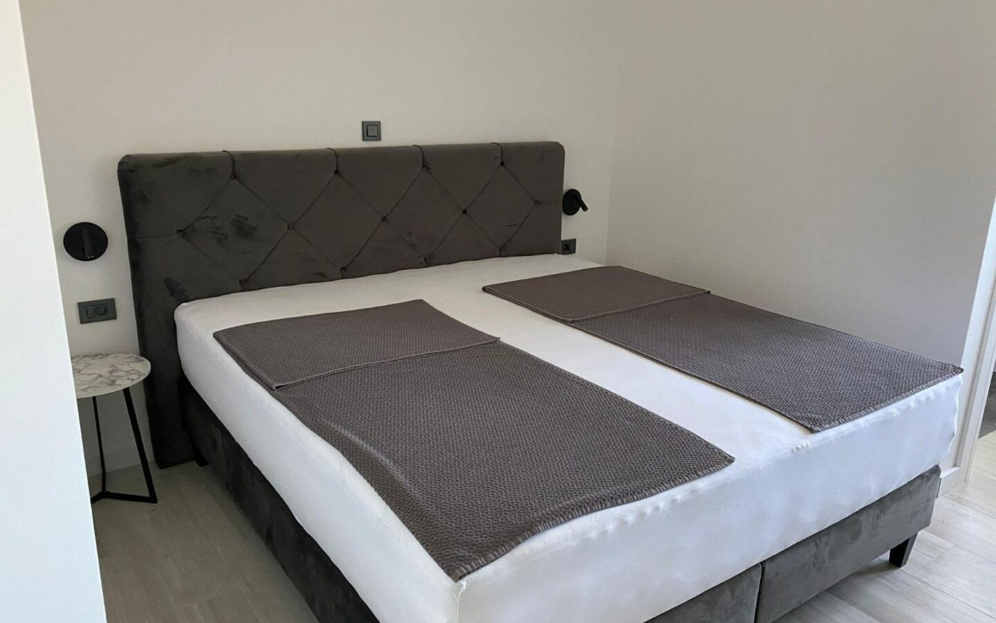 Villa Of 300 M² With Rooftop Jacuzzi In Srima, Vodice