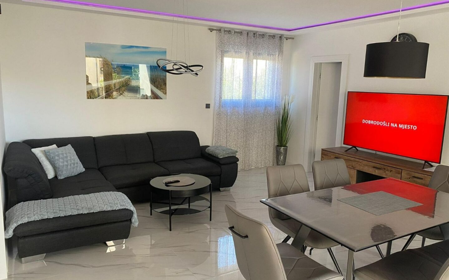 Villa Of 300 M² With Rooftop Jacuzzi In Srima, Vodice