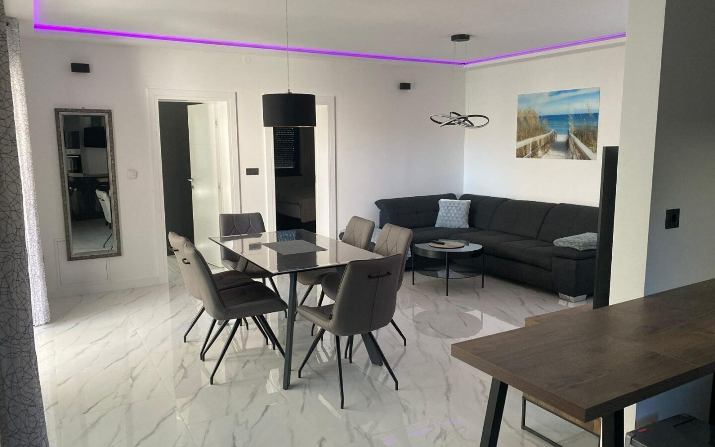 Villa Of 300 M² With Rooftop Jacuzzi In Srima, Vodice
