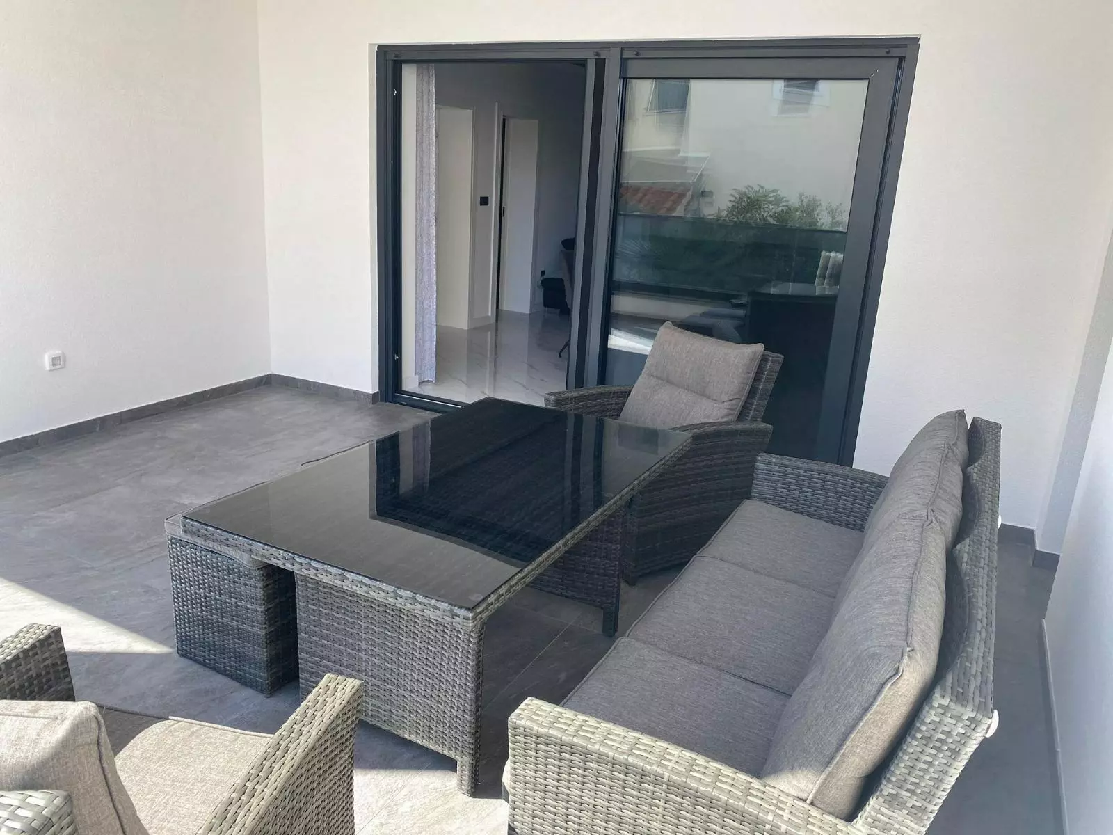 Villa Of 300 M² With Rooftop Jacuzzi In Srima, Vodice